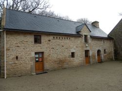 Bibliotheque 1.JPG